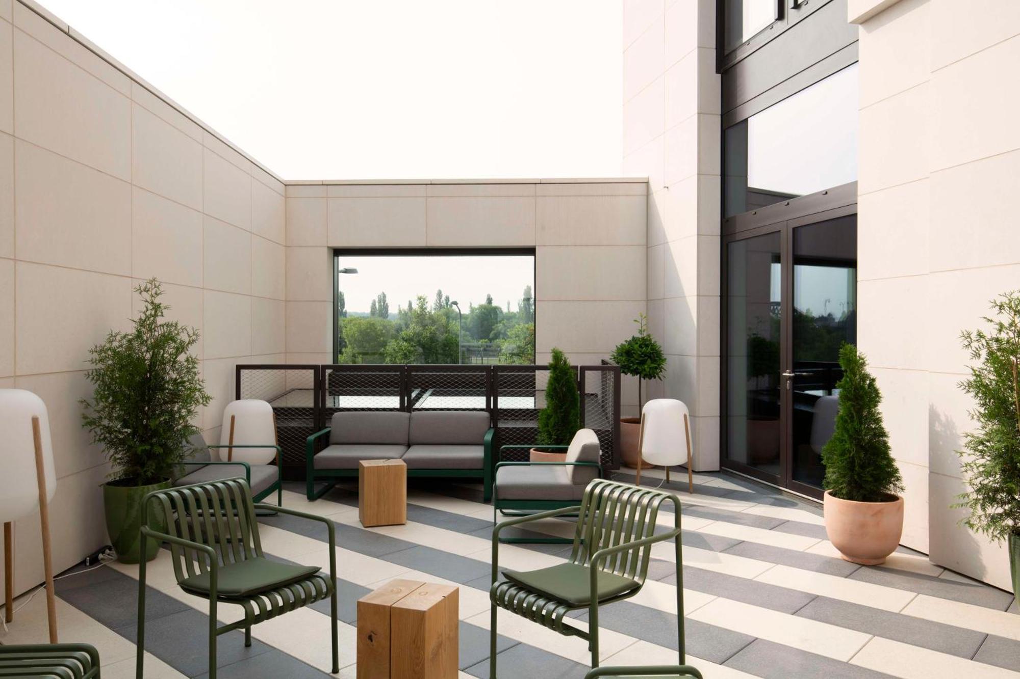 Scandic Frankfurt Hafenpark Fráncfort del Meno Exterior foto