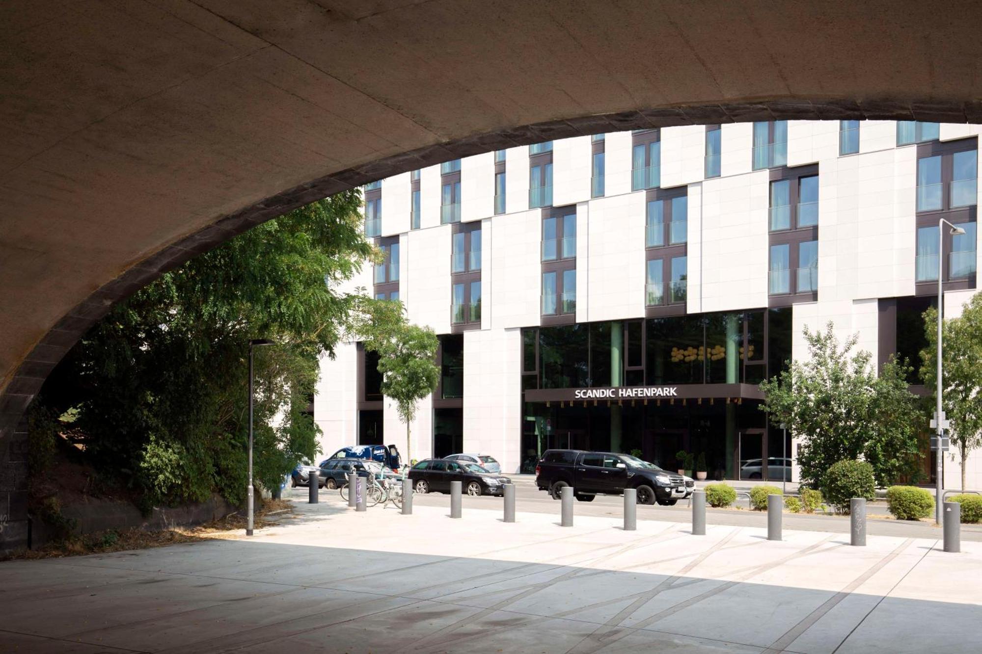 Scandic Frankfurt Hafenpark Fráncfort del Meno Exterior foto
